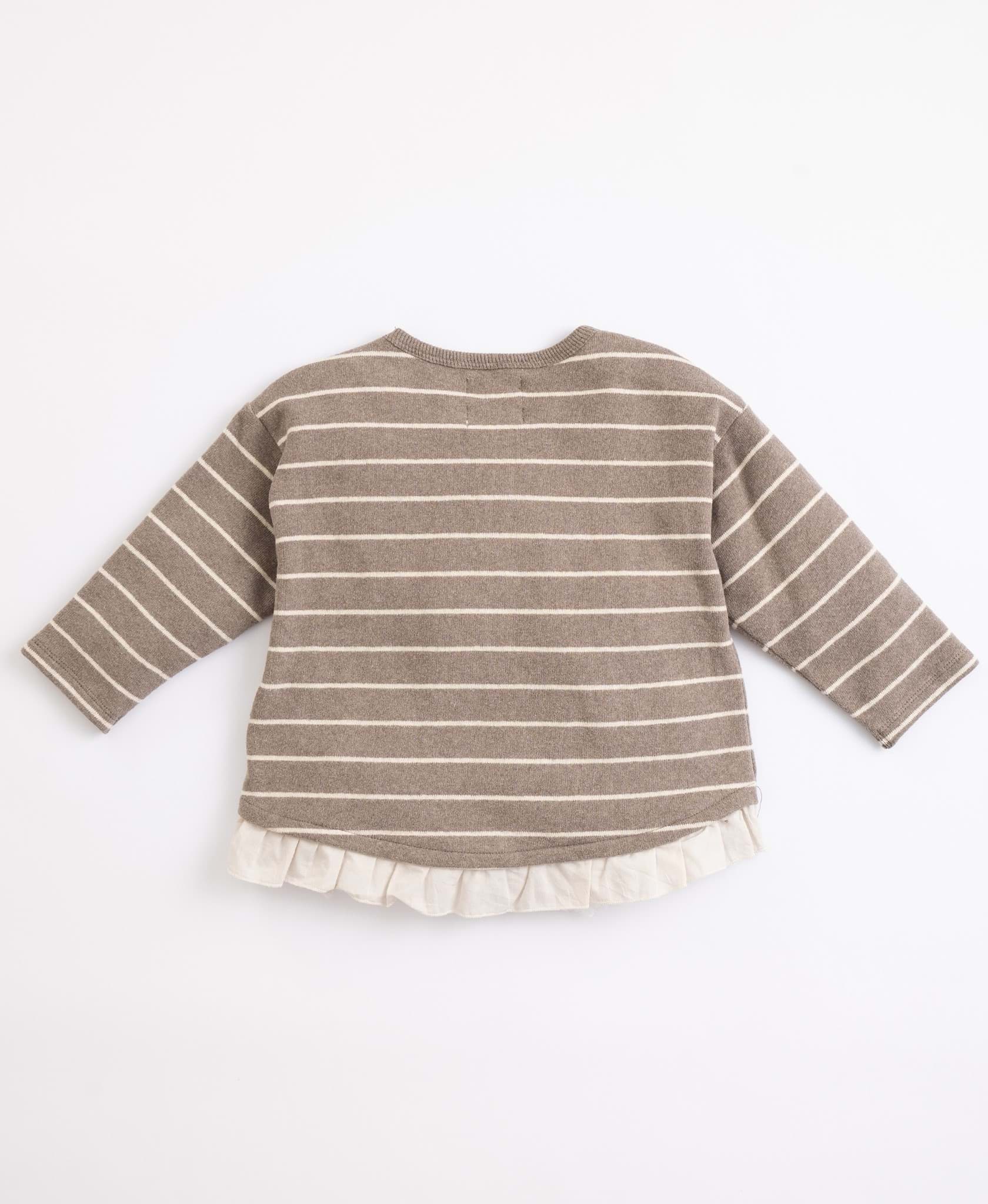 Picture of striped jersey sweater