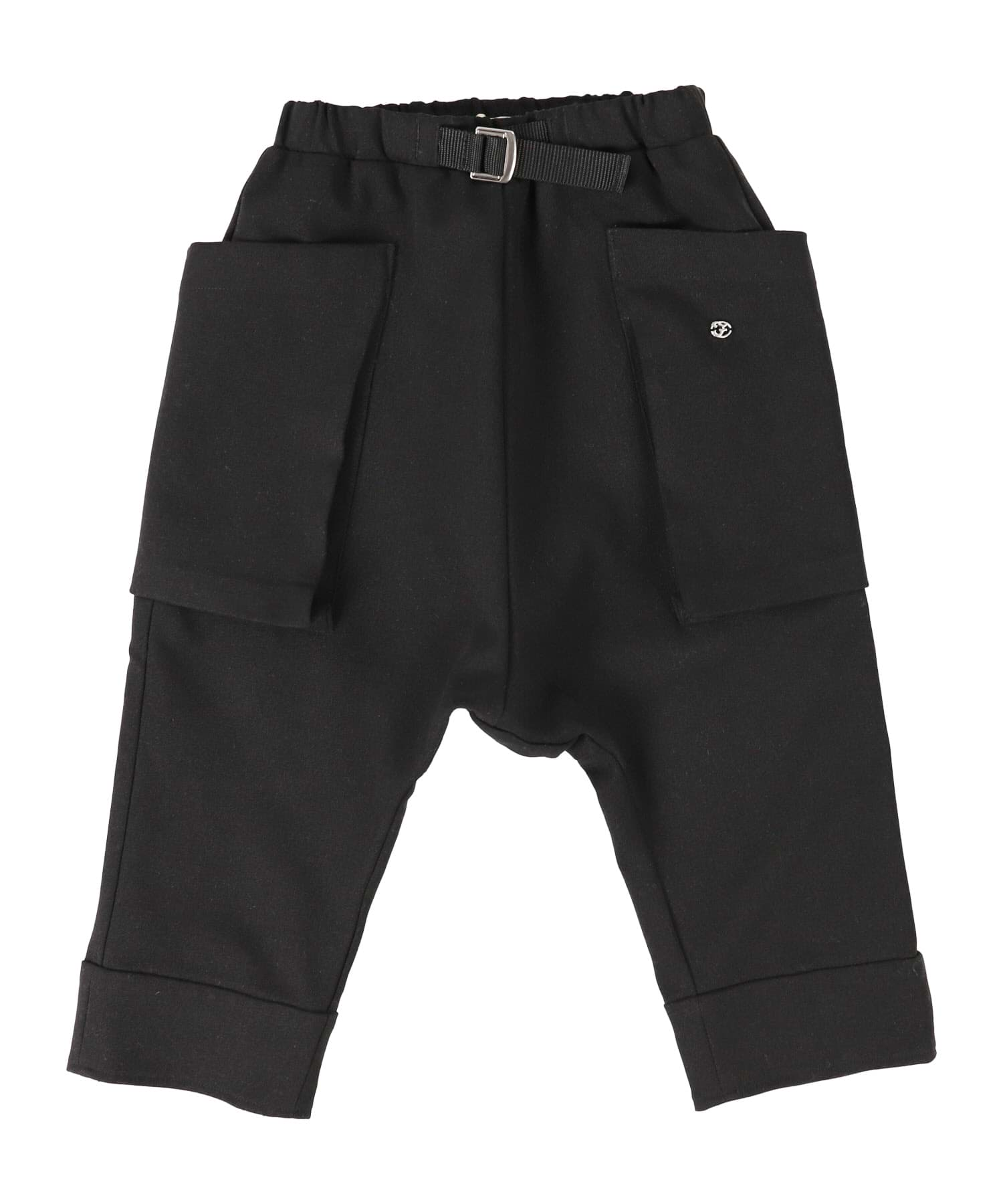 صورة black pocket trousers
