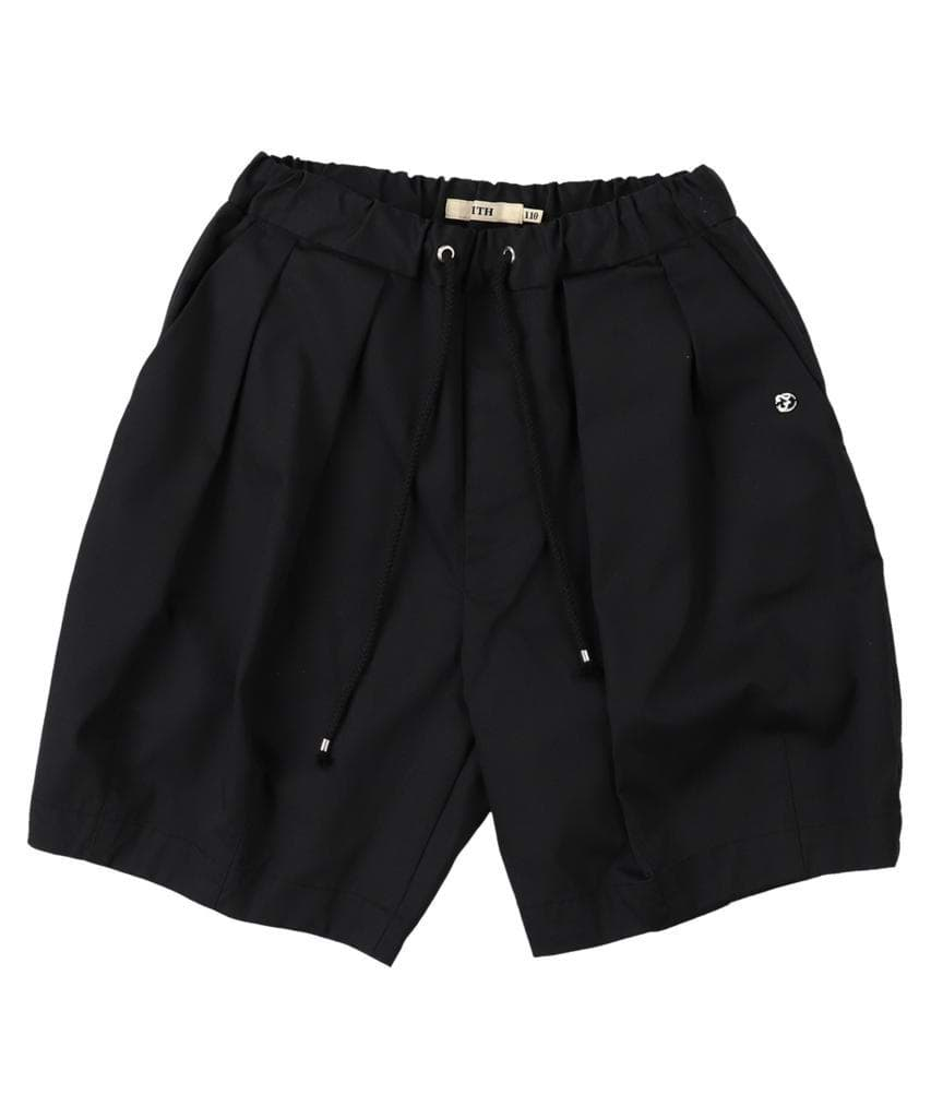 صورة Black Pleated short
