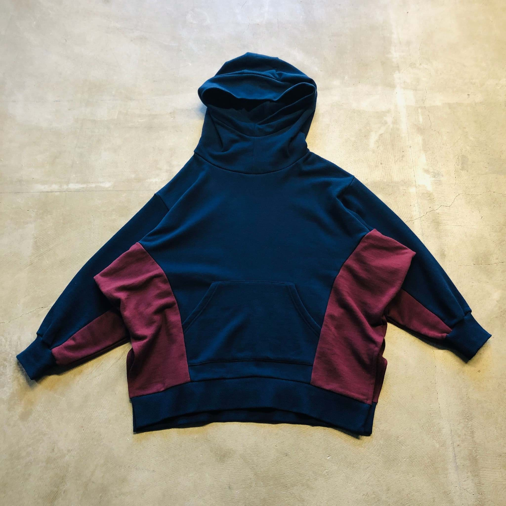 صورة Drawstring Cord Hoodie
