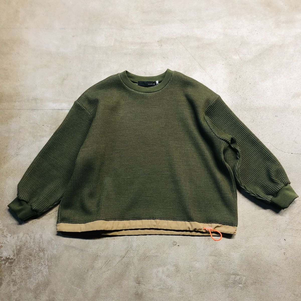 صورة Olive Hoodie 
