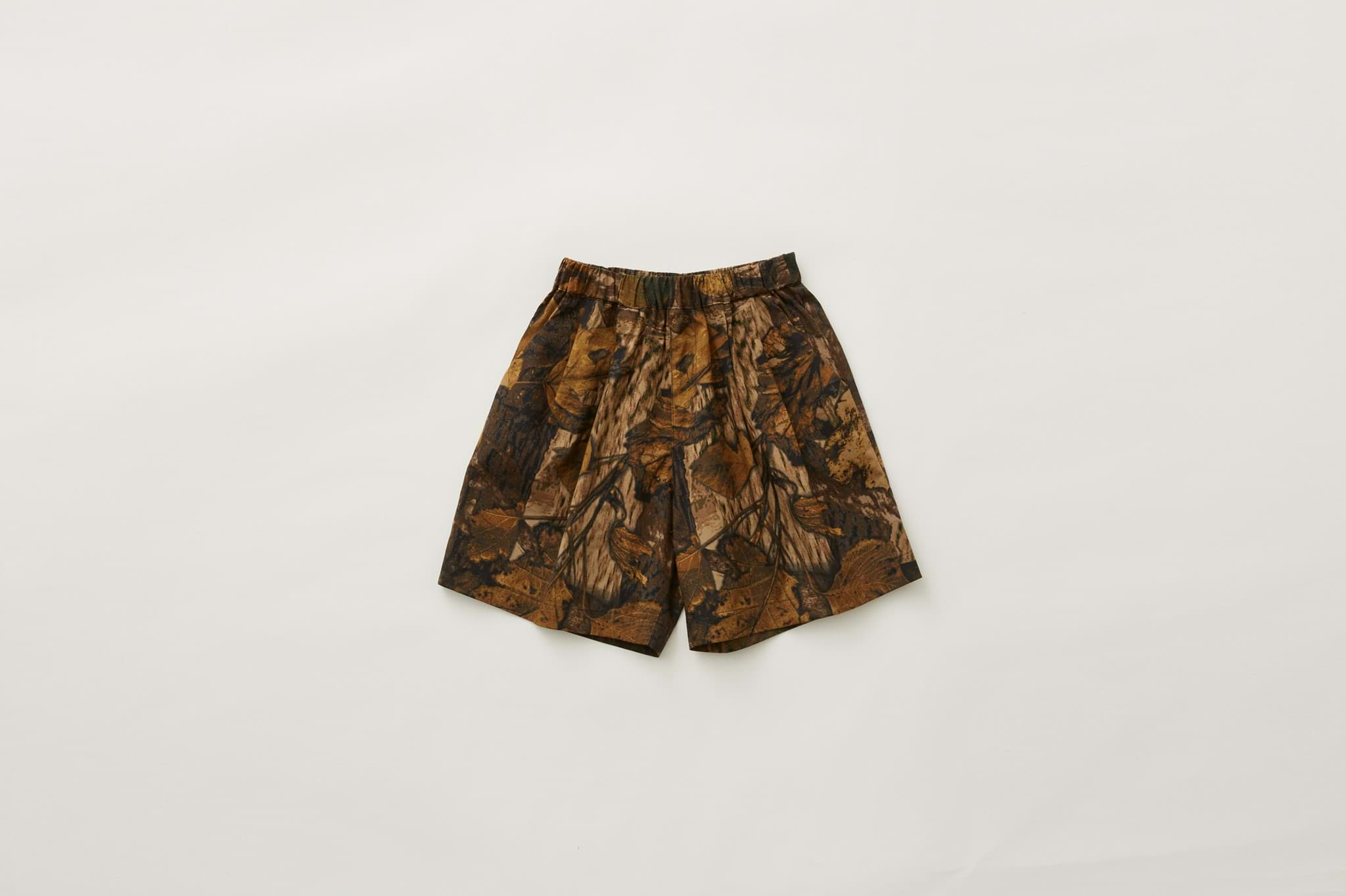 صورة Real Tree Wide Shorts
